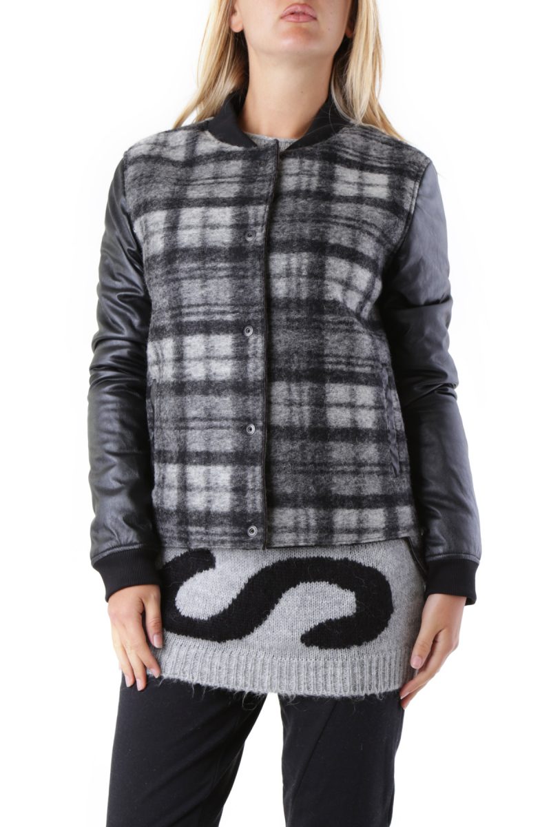 525 – 525  Women Jacket