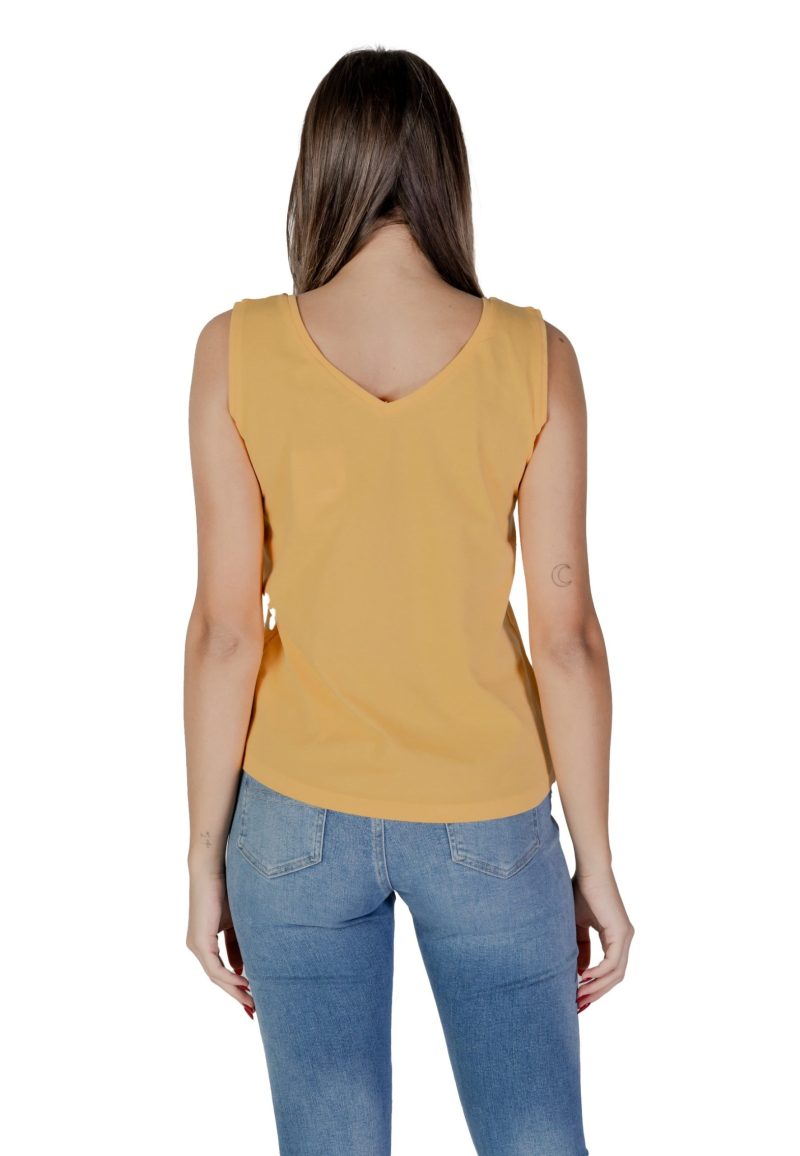 B.young – B.young  Women Undershirt